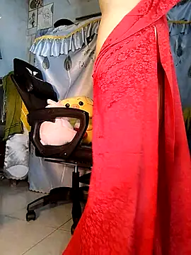 Lucy limon online show from 11-08-25, 11:19