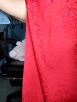 Lucy limon online show from 04-12-26, 02:37