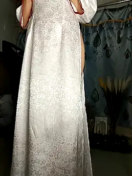 Lucy limon online show from 11-15-25, 08:13