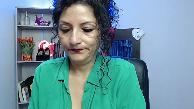 arianna ros3 online show from 03-17-25, 02:01