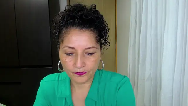 arianna ros3 online show from 05-05-26, 03:20