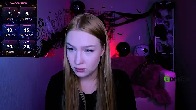 playful sophie online show from 10-22-25, 01:32