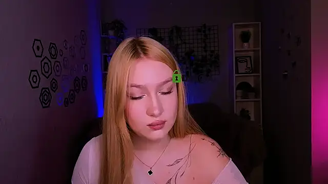 playful sophie online show from 05-03-26, 07:28