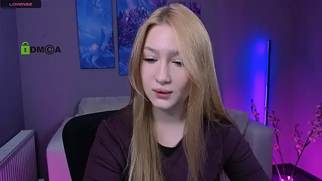 playful sophie online show from 11-16-25, 08:24