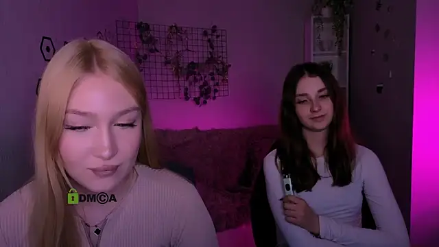 playful sophie online show from 04-07-26, 07:48