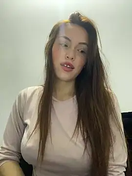 Snapshot of eriika_deep_ chatting on 02-23-25, 03:35 eriika deep online show from 02-23-25, 03:35