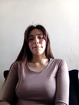 eriika deep  online show from 12-18-25, 03:27