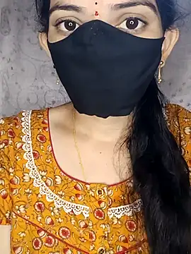 Snapshot of Telugu_Cute_Angel chatting on 10-13-25, 02:57 Telugu Cute Angel online show from 10-13-25, 02:57