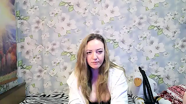 Snapshot of KattyLuuu chatting on 10-19-25, 09:01 KattyLuuu online show from 10-19-25, 09:01