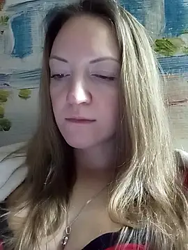 Snapshot of KattyLuuu chatting on 12-14-25, 09:26 KattyLuuu online show from 12-14-25, 09:26