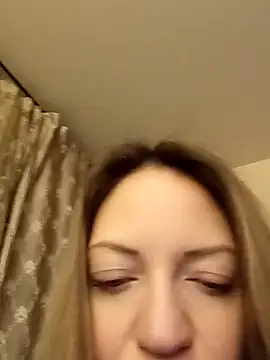 Snapshot of KattyLuuu chatting on 02-06-26, 07:43 KattyLuuu online show from 02-06-26, 07:43