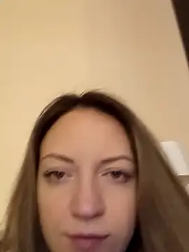 Snapshot of KattyLuuu chatting on 02-07-26, 07:55 KattyLuuu online show from 02-07-26, 07:55