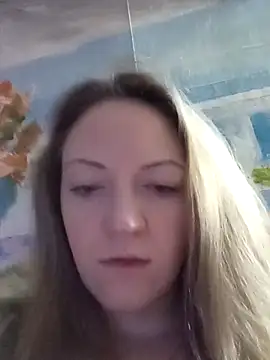 Snapshot of KattyLuuu chatting on 12-19-25, 09:50 KattyLuuu online show from 12-19-25, 09:50