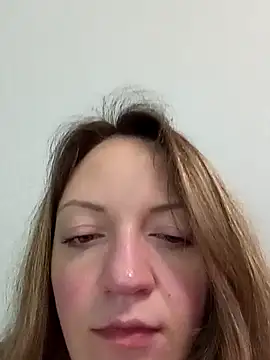 Snapshot of KattyLuuu chatting on 02-20-26, 09:06 KattyLuuu online show from 02-20-26, 09:06