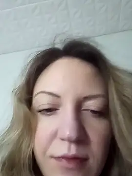 Snapshot of KattyLuuu chatting on 02-28-26, 08:19 KattyLuuu online show from 02-28-26, 08:19