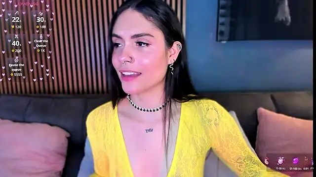 Gaby Ferrer online show from 10-08-25, 02:18