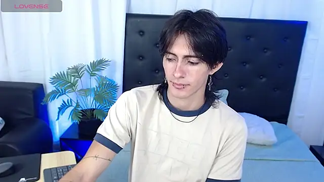 andreey50 online show from 11-19-25, 01:22