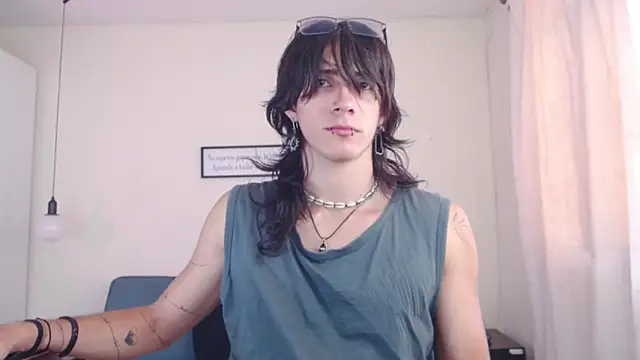 andreey50 online show from 02-18-25, 08:14