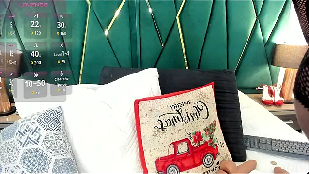 Snapshot of Tamara_Myller chatting on 02-03-26, 12:43 Tamara Myller online show from 02-03-26, 12:43