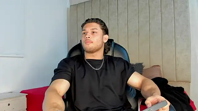 jeicob gagnon online show from 10-04-25, 07:21