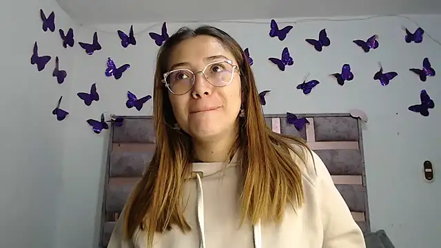 Anny Fox- online show from 02-06-26, 04:08