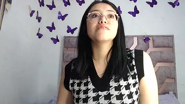 Anny Fox- online show from 05-30-26, 04:08