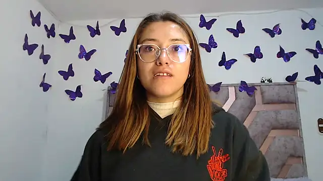 Anny Fox- online show from 11-15-25, 05:11