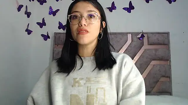 Anny Fox- online show from 06-10-26, 04:03