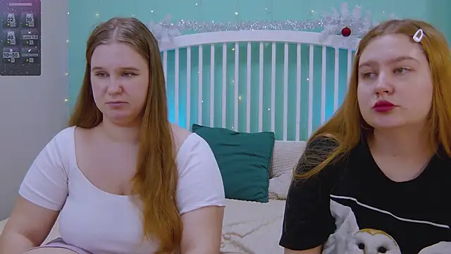 Snapshot of Ellie_Wellie chatting on 01-25-25, 05:19 Ellie Wellie online show from 01-25-25, 05:19