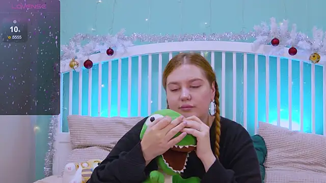 Snapshot of Ellie_Wellie chatting on 01-13-25, 04:41 Ellie Wellie online show from 01-13-25, 04:41