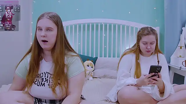 Snapshot of Ellie_Wellie chatting on 02-23-25, 03:08 Ellie Wellie online show from 02-23-25, 03:08