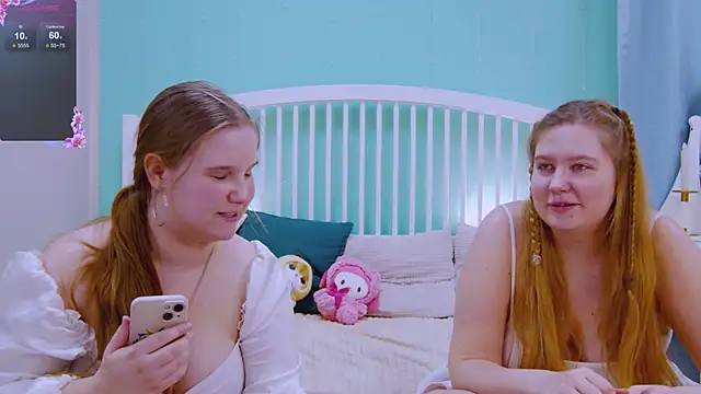 Snapshot of Ellie_Wellie chatting on 02-22-25, 05:24 Ellie Wellie online show from 02-22-25, 05:24