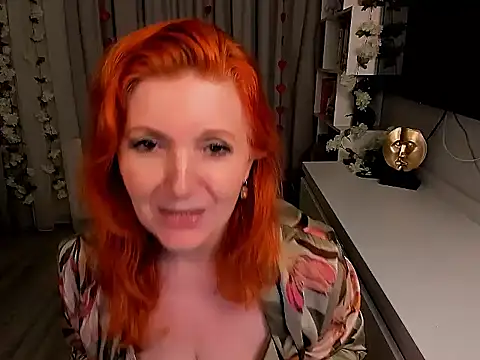 Fire-Fox-One online show from 10-09-25, 07:03