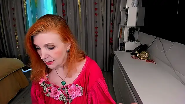 Fire-Fox-One online show from 03-04-26, 01:41