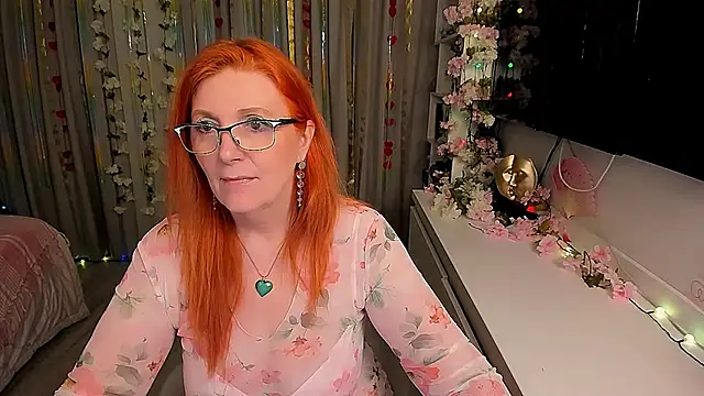 Fire-Fox-One online show from 03-22-25, 01:11