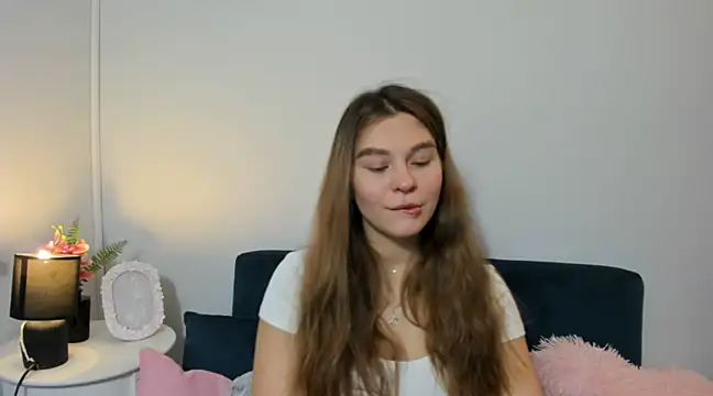 Snapshot of CamilaAmazing chatting on 02-10-25, 06:56 CamilaAmazing online show from 02-10-25, 06:56