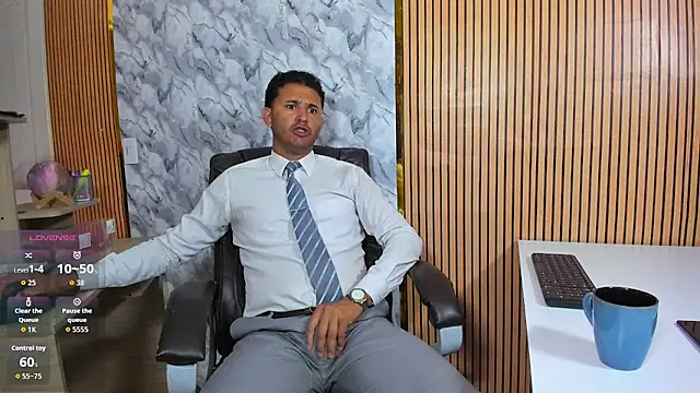 Hideintheoffice online show from 03-25-26, 01:10