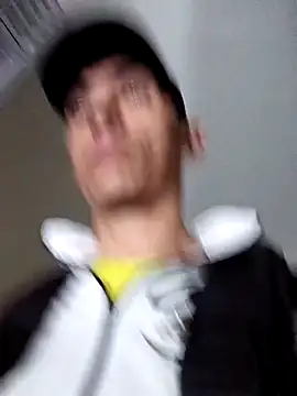 Snapshot of chayanne_odisea chatting on 01-06-26, 04:05 chayanne odisea online show from 01-06-26, 04:05