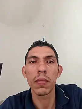 Snapshot of chayanne_odisea chatting on 09-25-25, 09:21 chayanne odisea online show from 09-25-25, 09:21