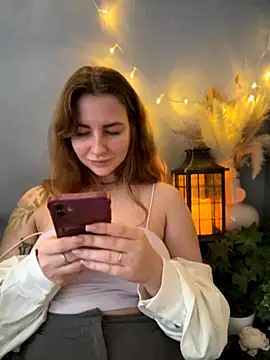 MayaMystic online show from 10-04-25, 07:10