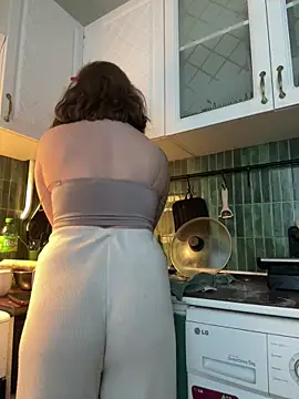 MayaMystic online show from 01-06-26, 01:04