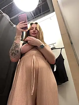 MayaMystic online show from 03-08-25, 11:37