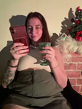 MayaMystic online show from 12-17-25, 01:27