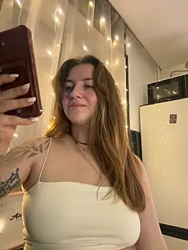 MayaMystic online show from 11-17-25, 04:11