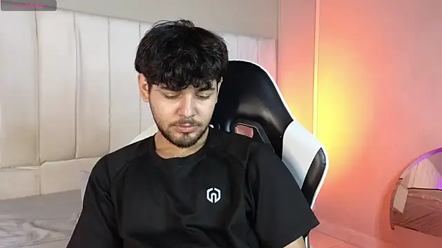 Samir bear online show from 04-14-26, 12:32