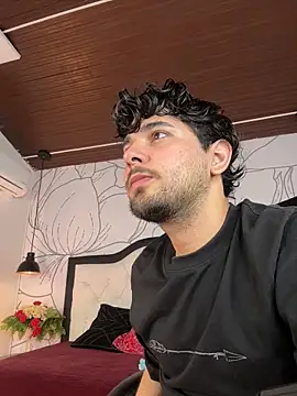 Samir bear online show from 06-02-26, 12:49