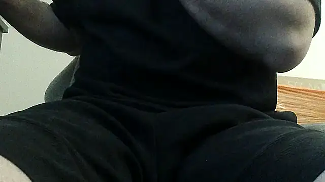 teek1234 1 online show from 03-15-25, 04:24