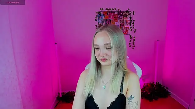 Cheryl  Brown online show from 03-08-25, 01:17