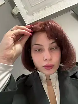 Snapshot of AmmyRich1 chatting on 05-15-26, 02:15 AmmyRich1 online show from 05-15-26, 02:15