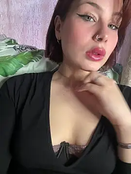 Snapshot of AmmyRich1 chatting on 04-24-26, 03:52 AmmyRich1 online show from 04-24-26, 03:52
